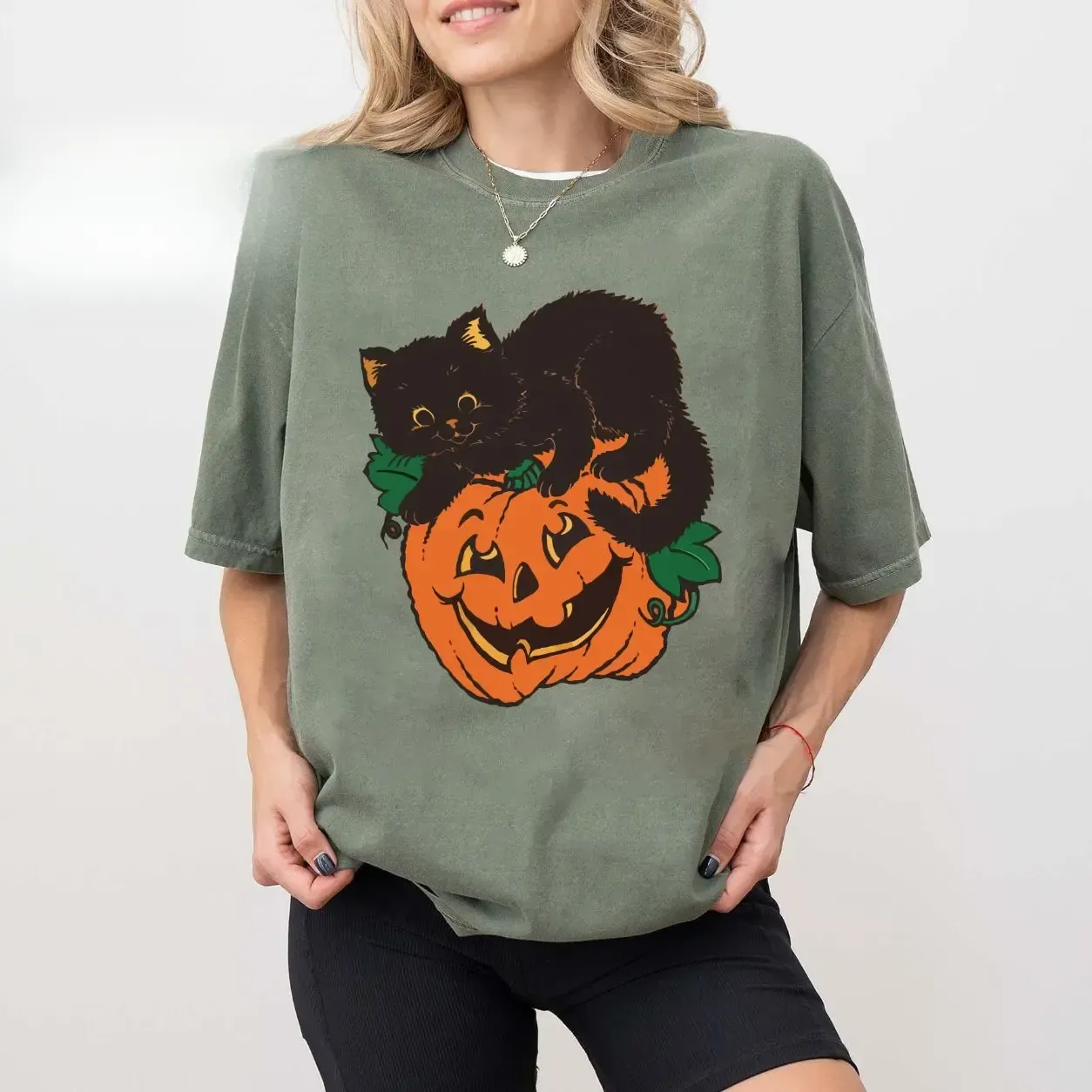 Vintage 90s Black Cat on Pumpkin Halloween Sweatshirt, Retro Spooky Season Crewneck Sweater, Jack O Lantern Pumpkin Cat Graphic T-Shirt