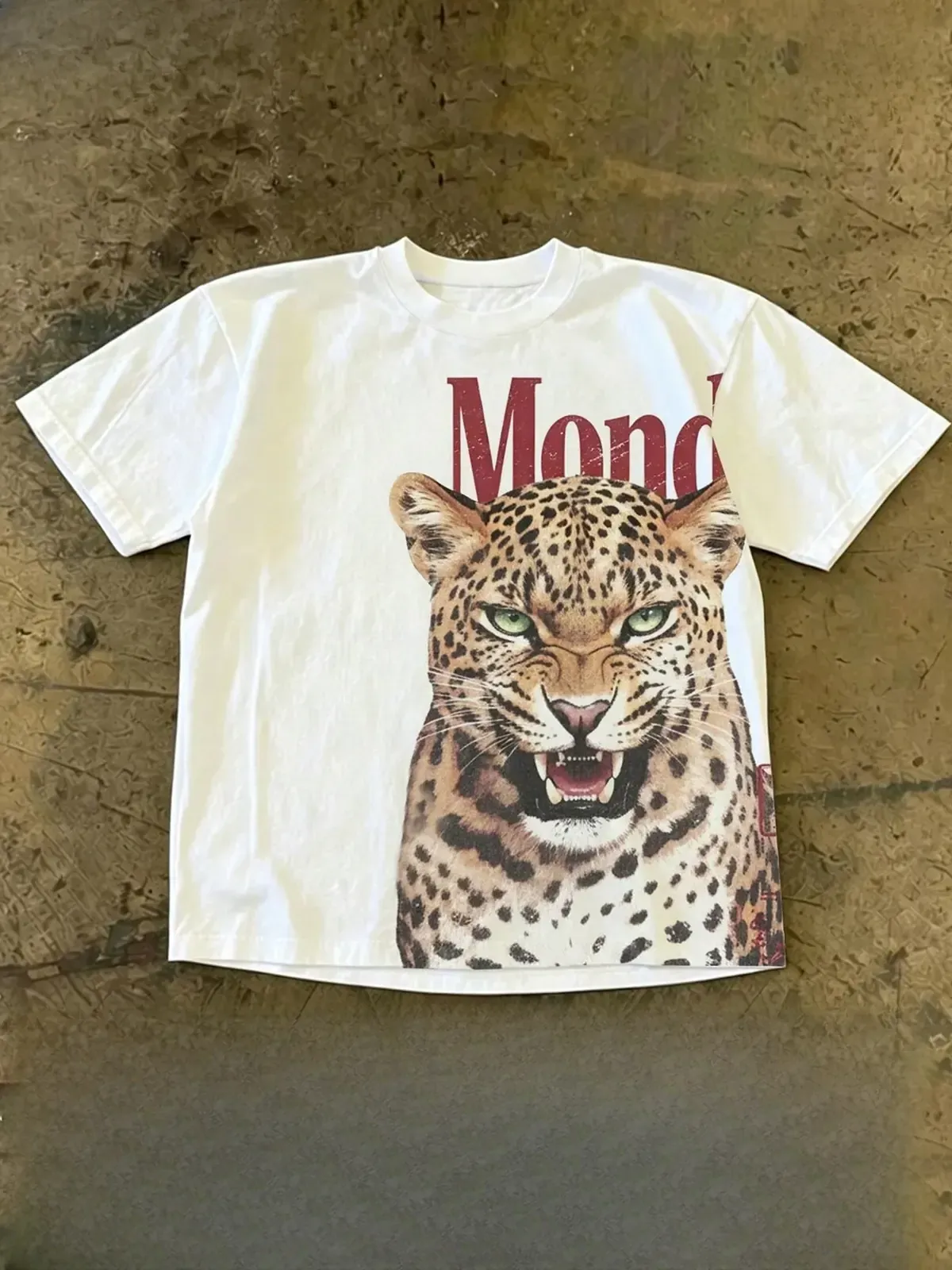 Vintage Angry Leopard Print Graphic Tee, Rare Aesthetic Y2K Streetwear Wild Cat Loose Fit Crew Neck Cotton Unisex Short Sleeve T-Shirt