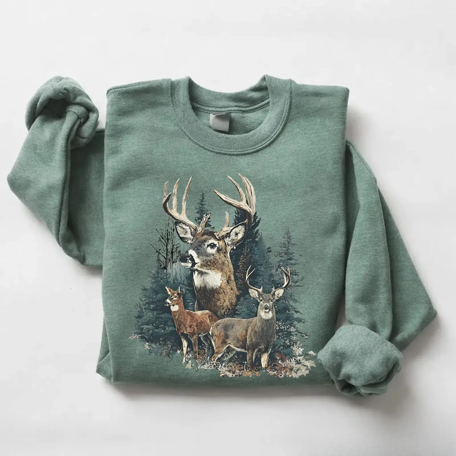 Vintage Deer Graphic Sweatshirt, Retro 90s Western Country Girl Hunting Season Buck and Pine Forest Nature Oversized Crewneck for Women