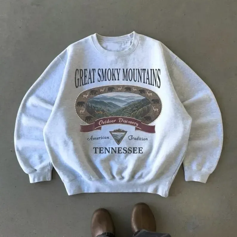 Great Smoky Mountains Tennessee Vintage 90s Retro National Park Crewneck Sweatshirt, Outdoor Discovery Nostalgia Hiking Old School Pullover