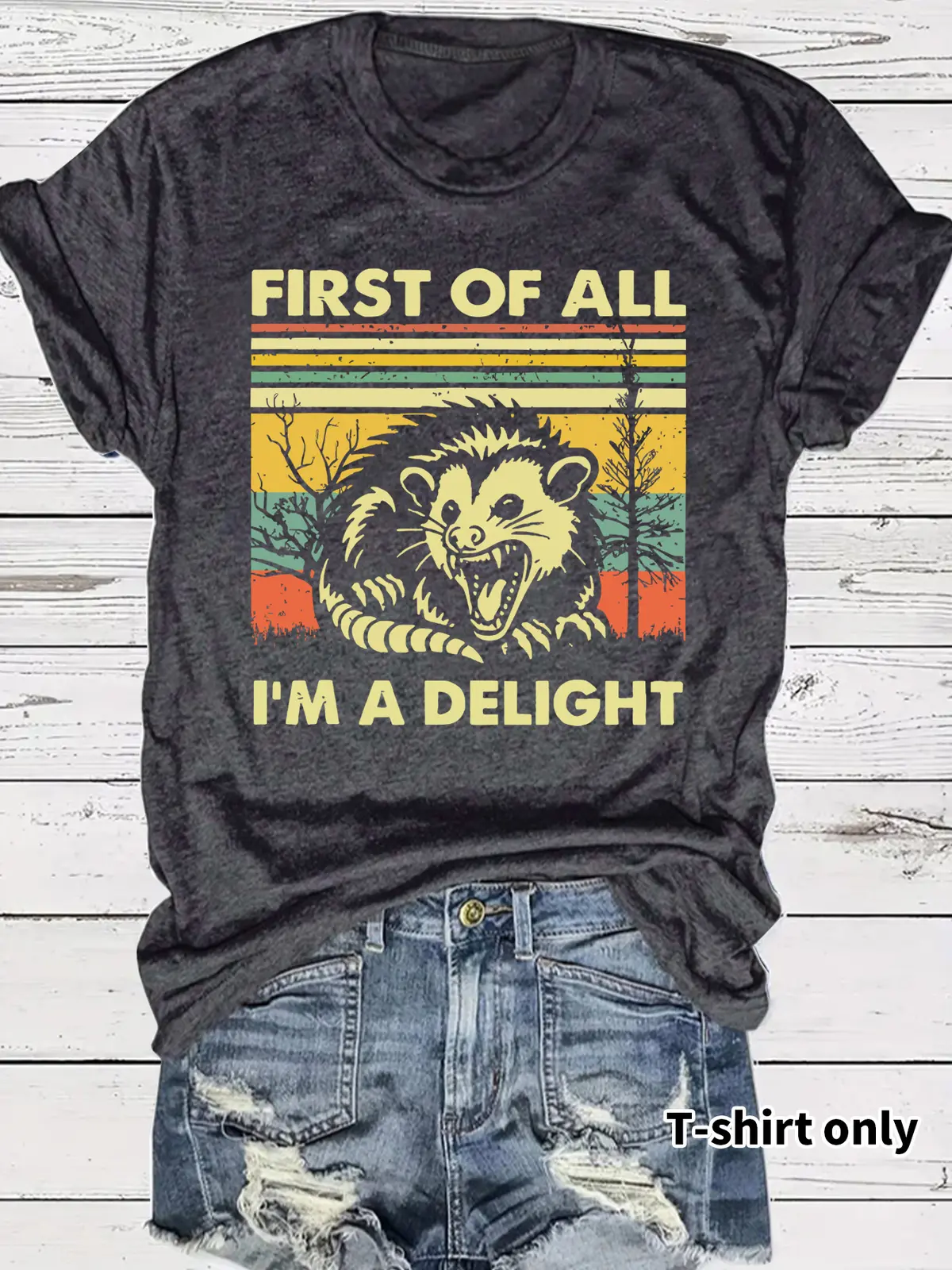 First of All I'm a Delight Funny Opossum Graphic T-Shirt, Vintage Retro Sunset Animal Print Women's Summer Casual Short Sleeve Top