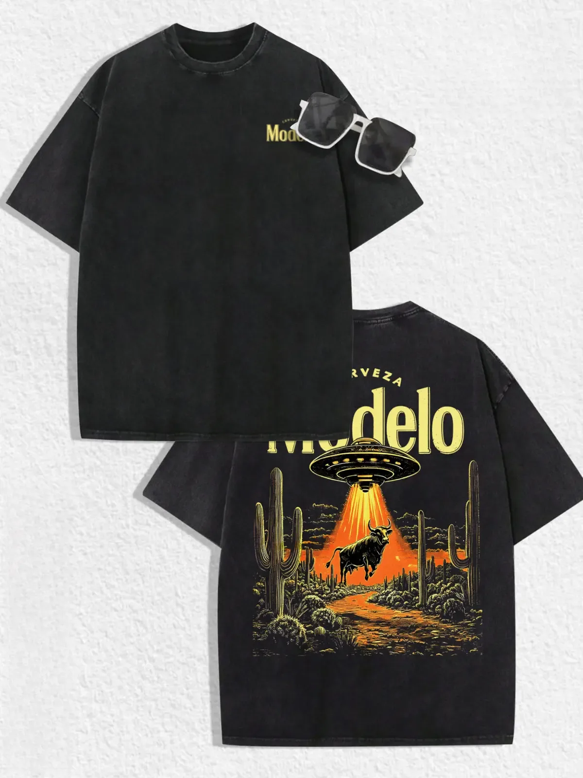 Modelo Cerveza UFO Western Bull Desert Graphic Tee, Retro Sci-Fi Western Washed Oversized Front and Back Print Cotton T-Shirt