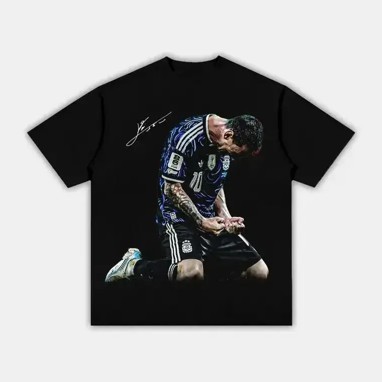 Messi One More Argentina Soccer Legend Kneeling Celebration Graphic Tee, Sport Football Fan Oversized Streetwear Unisex Cotton T-Shirt