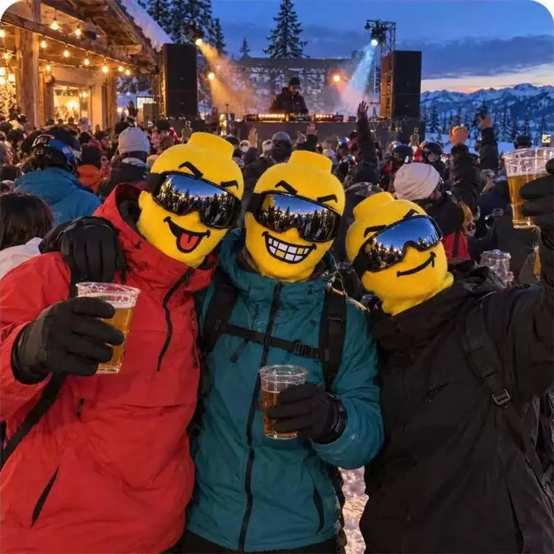 Funny Yellow Character Ski Mask, 3D Cartoon Face Balaclava, Novelty Snowboard Face Cover, Winter Snow Hood for Ski Trip